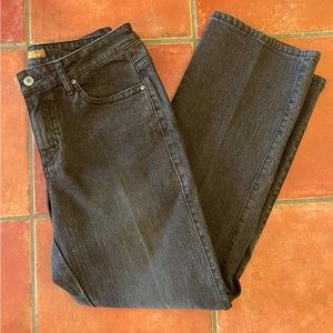 Aura by Wrangler‎ women’s short rise jeans